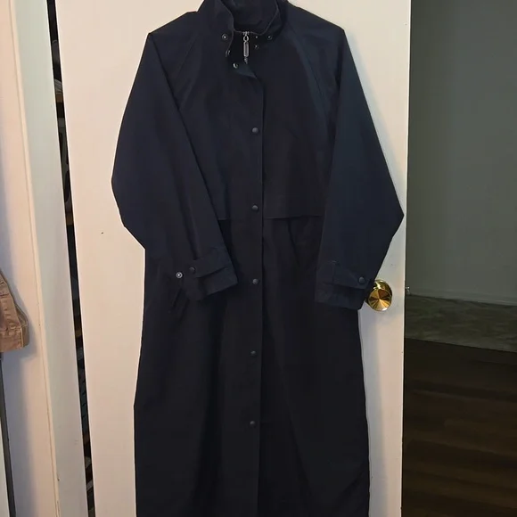 Vintage LL Bean Trench Coat - Navy - Picture 4 of 12